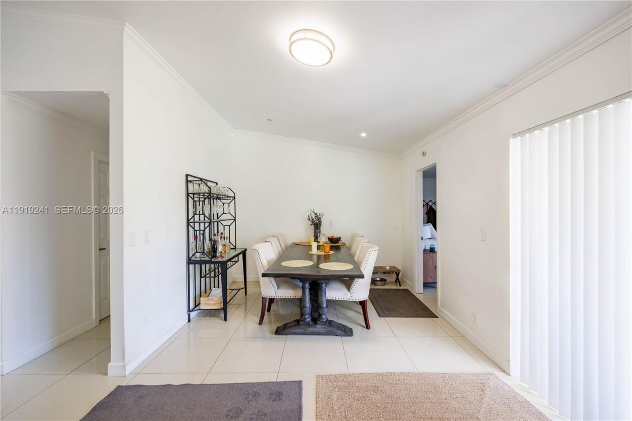 2713 NW 123rd Ave, Coral Springs, FL 33065 Photo