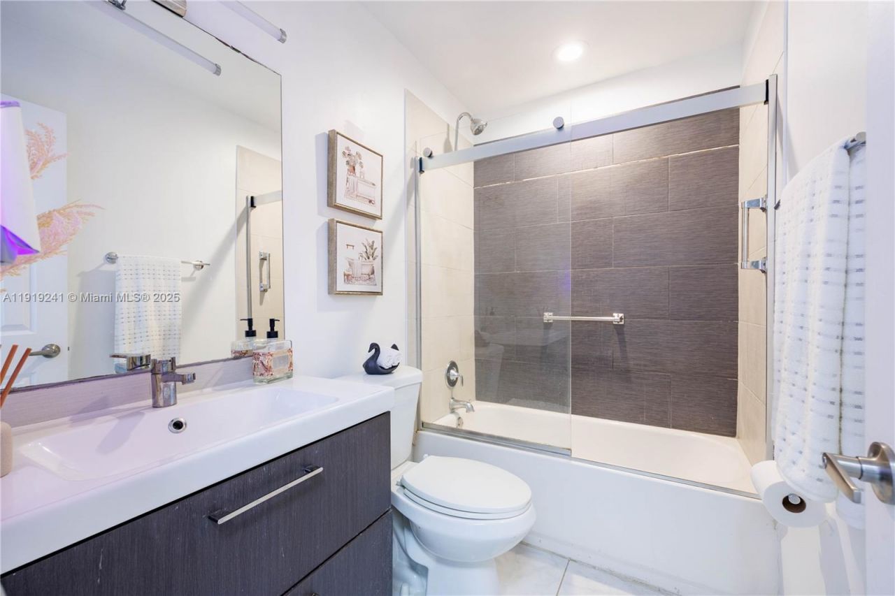 2713 NW 123rd Ave, Coral Springs, FL 33065 Photo