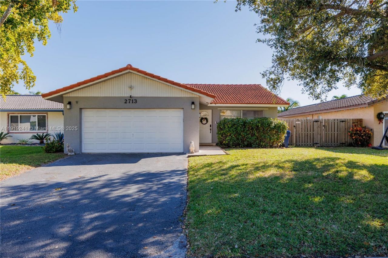 2713 NW 123rd Ave, Coral Springs, FL 33065 Photo