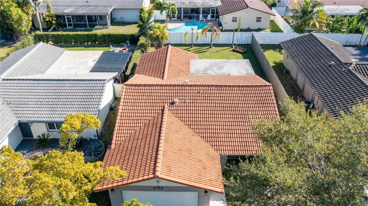 2713 NW 123rd Ave, Coral Springs, FL 33065 Photo