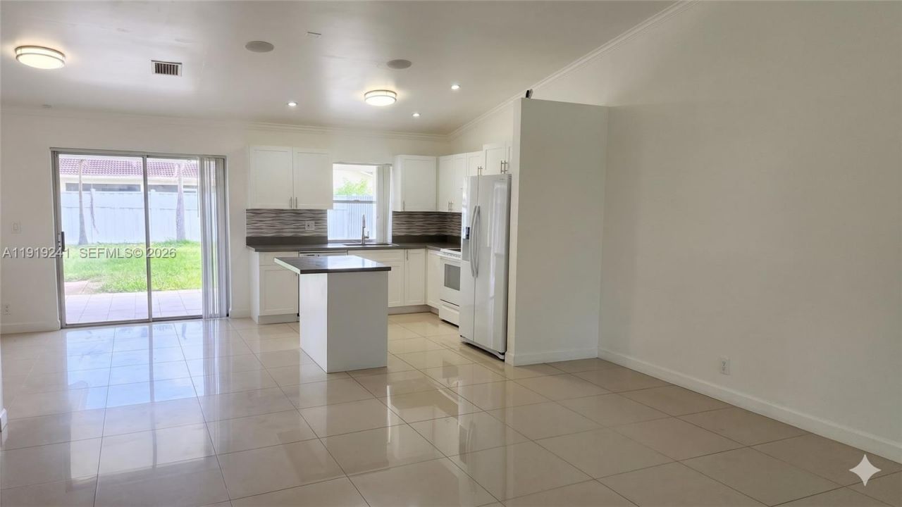 2713 NW 123rd Ave, Coral Springs, FL 33065 Photo