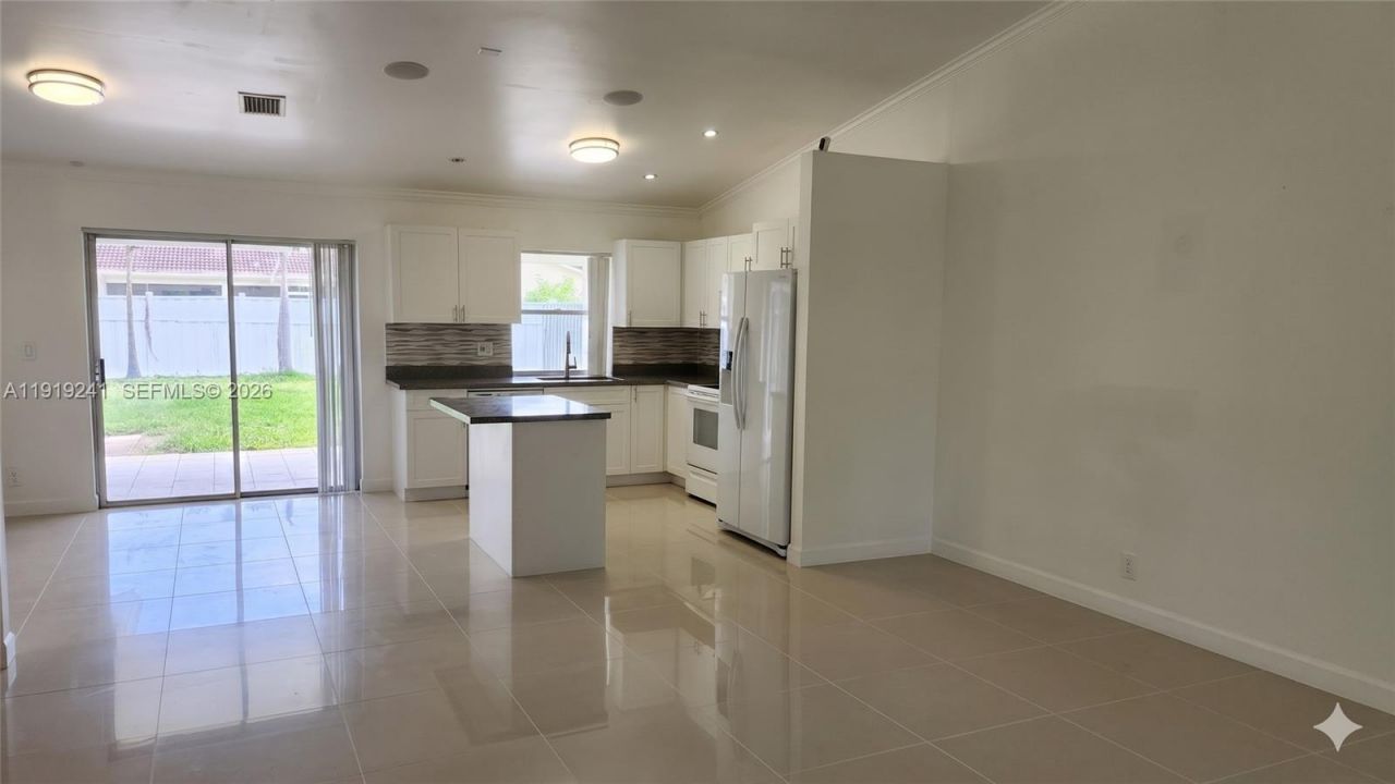 2713 NW 123rd Ave, Coral Springs, FL 33065 Photo