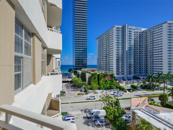1985 S Ocean Dr, Unit 6J, Hallandale Beach, FL 33009