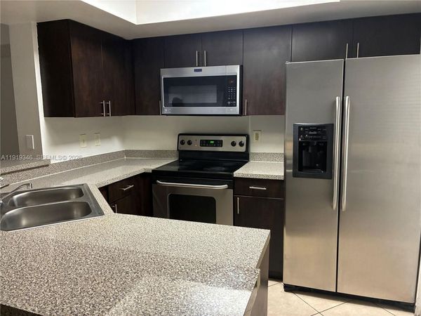 9250 W Atlantic Blvd, Unit 916, Coral Springs, FL 33071