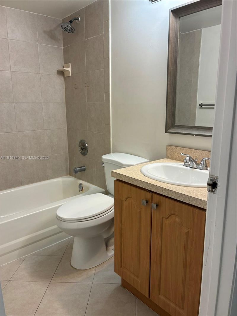 9250 W Atlantic Blvd, Unit 916, Coral Springs, FL 33071 Photo