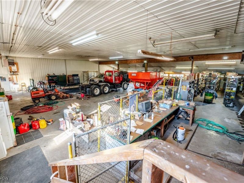 2706 Bedford Road, Lowellville, OH 44436 Photo 35