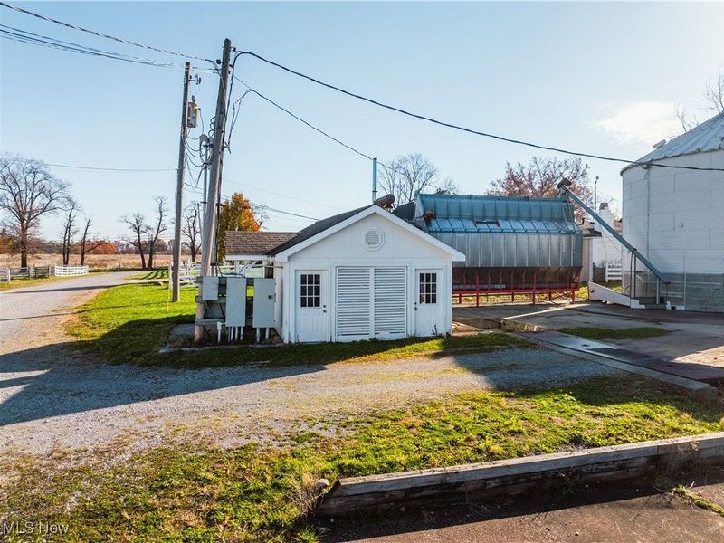 2706 Bedford Road, Lowellville, OH 44436 Photo 43