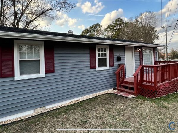 225 N West Avenue, Nottoway, VA 23824