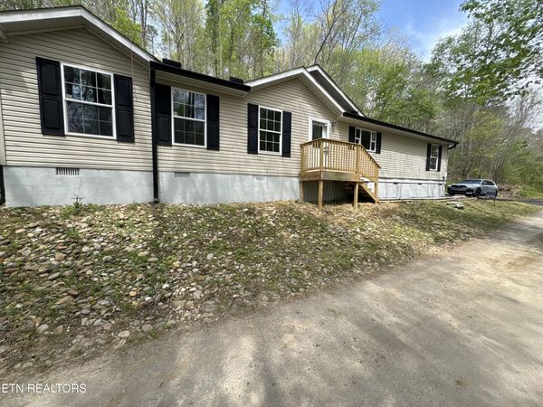 545 E Brushy Valley Drive, Powell, TN 37849