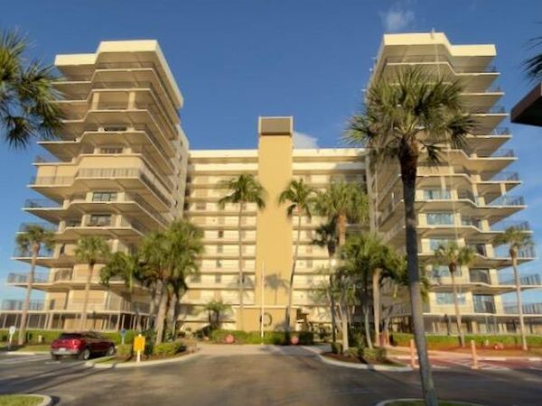10044 S Ocean Drive, Unit 1004, Jensen Beach, FL 34957