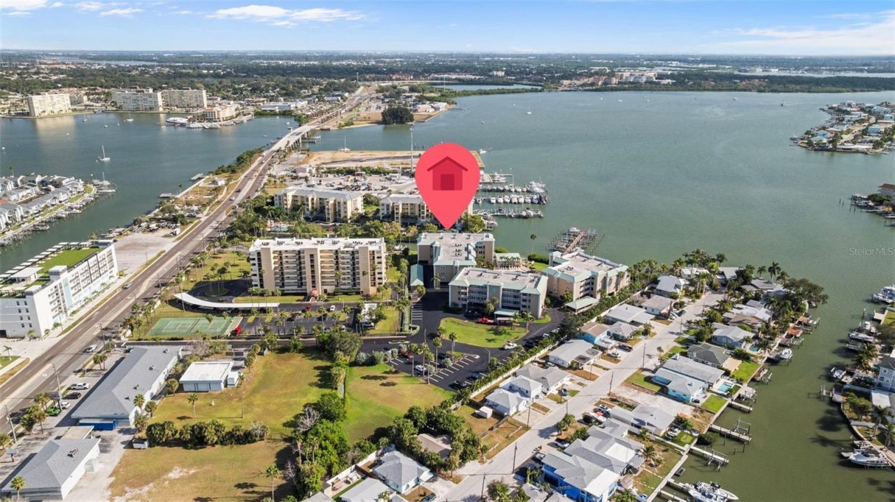 399 150th Avenue, Unit 309, Madeira Beach, FL 33708 Photo