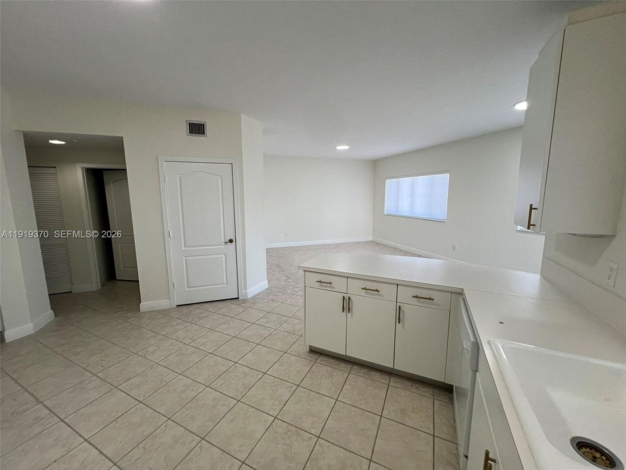 10720 NW 66th St, Unit 308, Doral, FL 33178 Photo