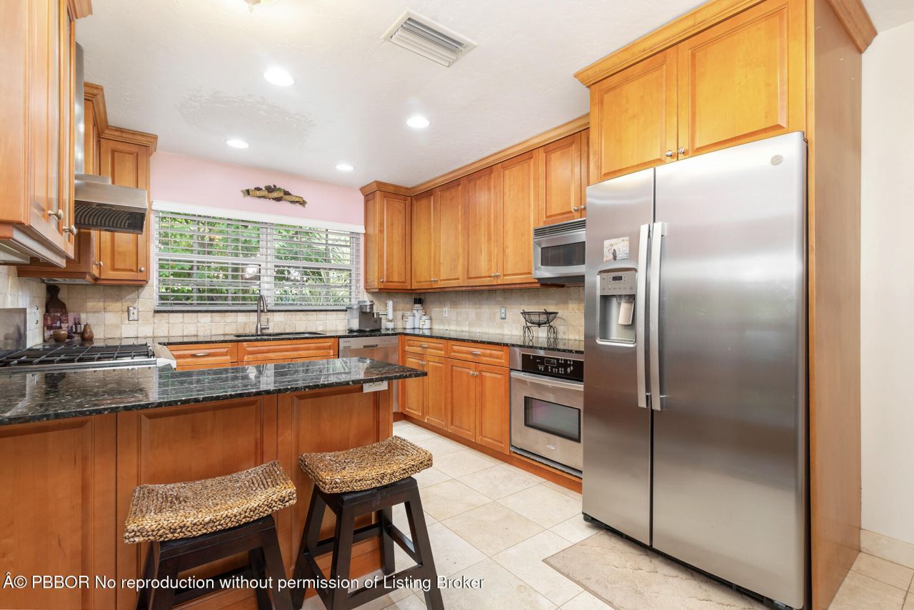 236 Avila Road, West Palm Beach, FL 33405 Photo