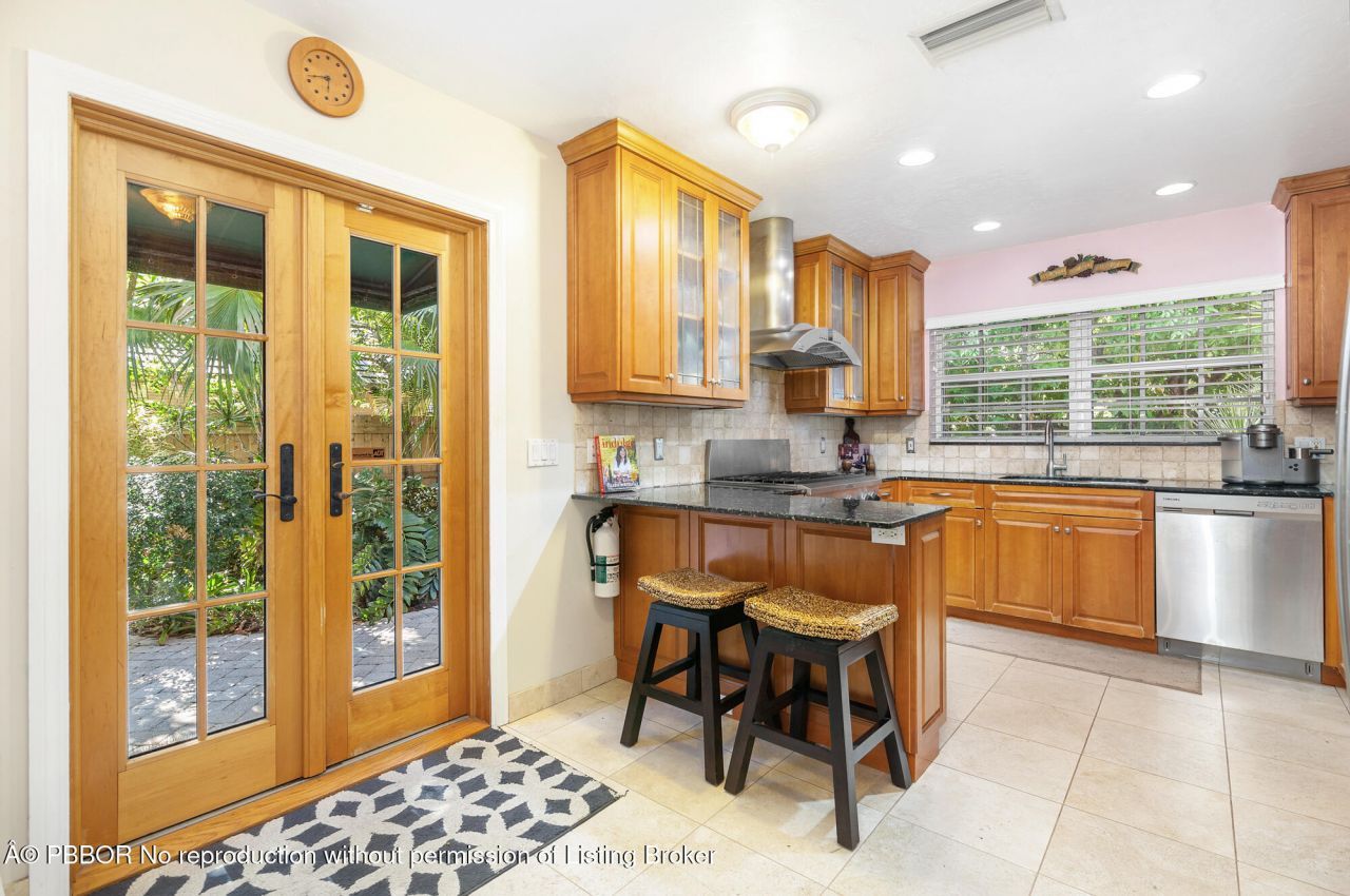 236 Avila Road, West Palm Beach, FL 33405 Photo