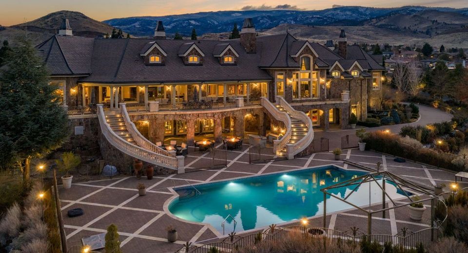 2490 Manzanita Lane, Reno, NV 89509 Photo