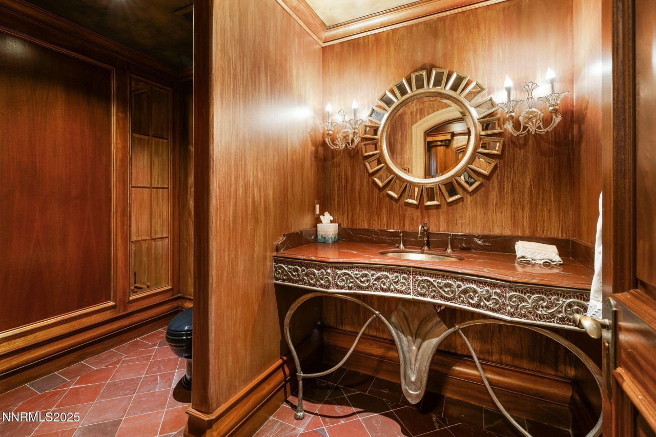 2490 Manzanita Lane, Reno, NV 89509 Photo