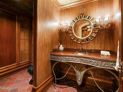 2490 Manzanita Lane, Reno, NV 89509 Photo