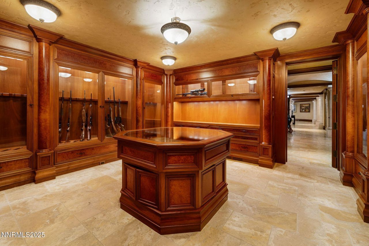 2490 Manzanita Lane, Reno, NV 89509 Photo