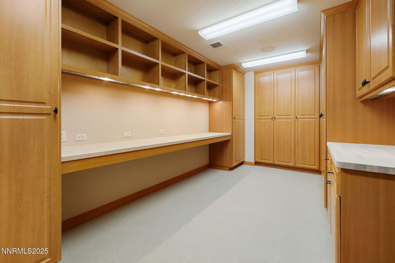 2490 Manzanita Lane, Reno, NV 89509 Photo