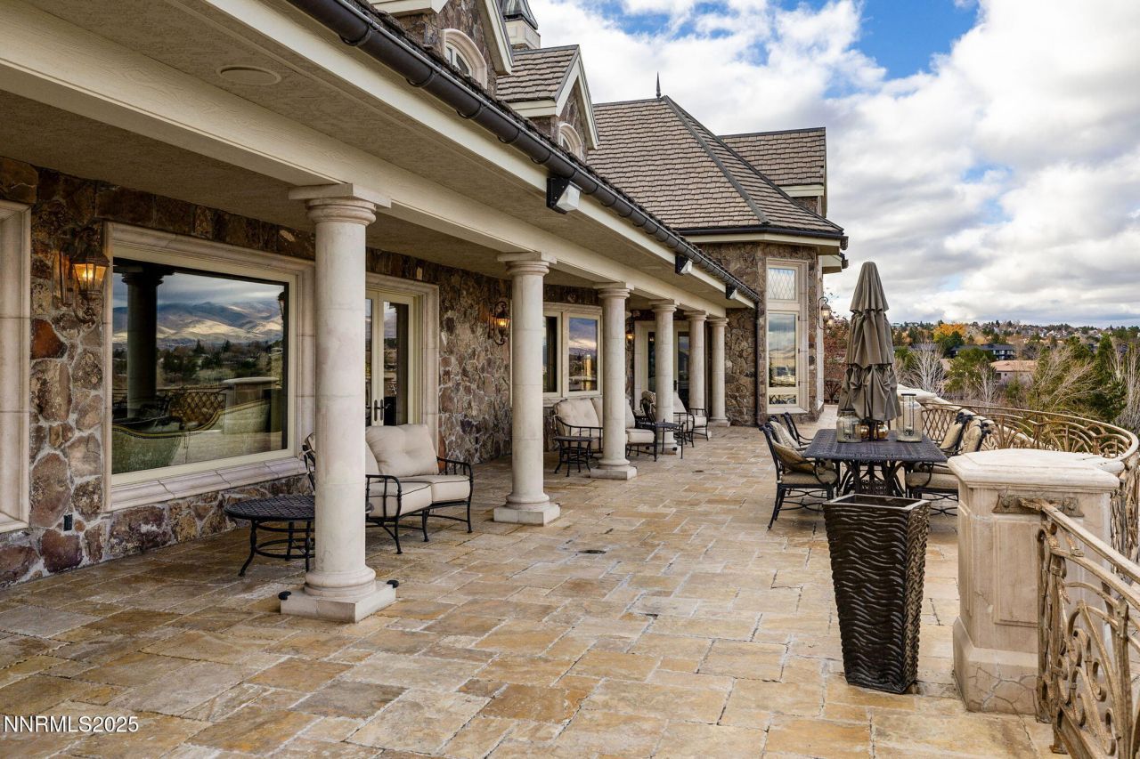 2490 Manzanita Lane, Reno, NV 89509 Photo