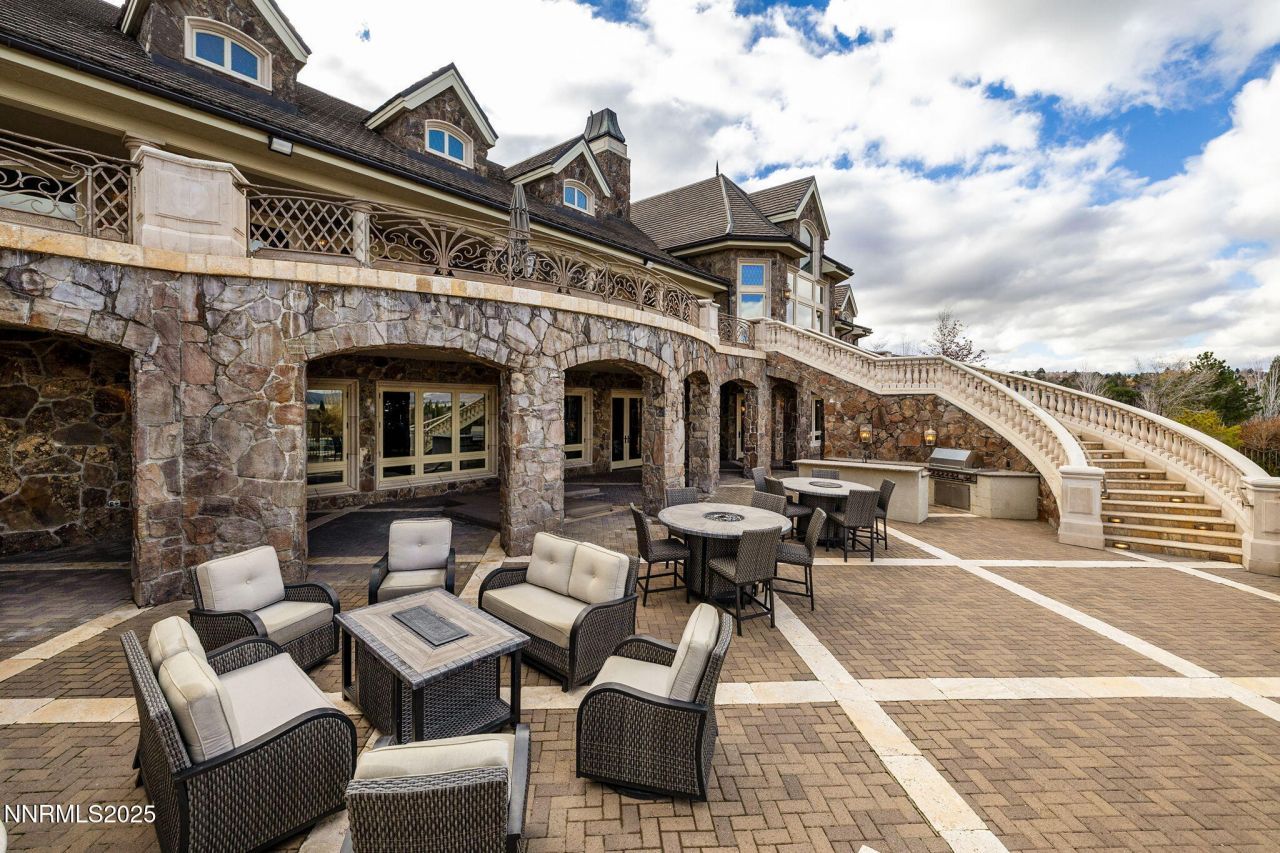 2490 Manzanita Lane, Reno, NV 89509 Photo