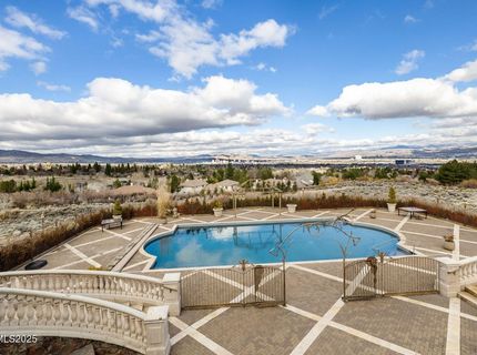 2490 Manzanita Lane, Reno, NV 89509 Photo