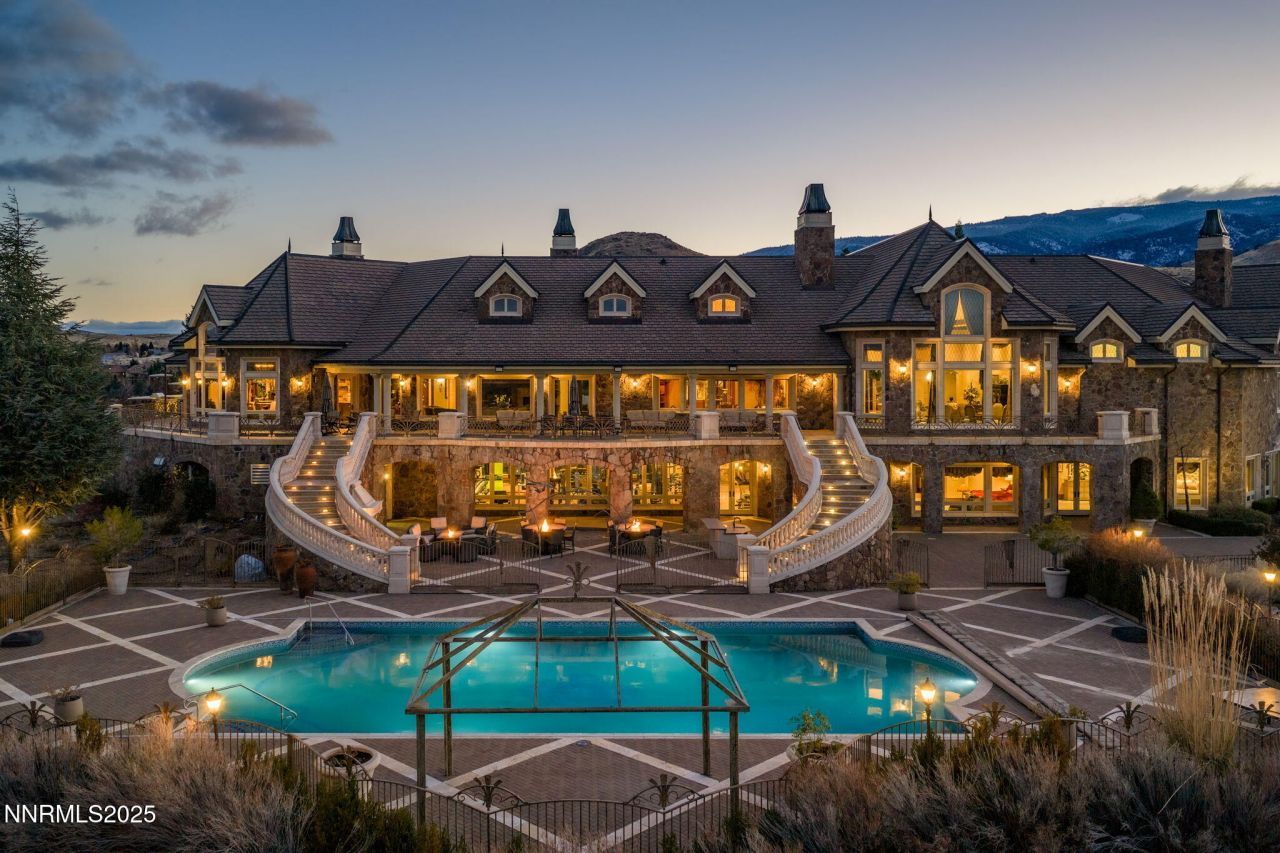 2490 Manzanita Lane, Reno, NV 89509 Photo