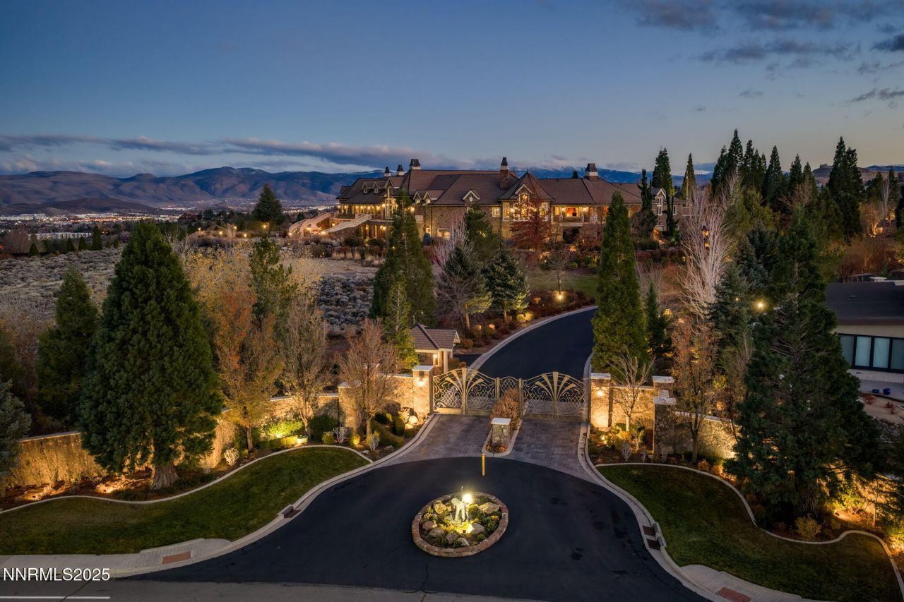 2490 Manzanita Lane, Reno, NV 89509 Photo