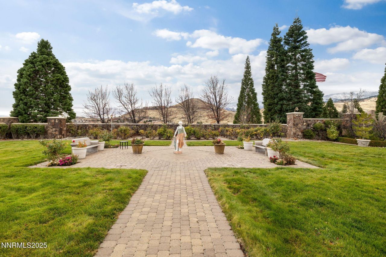 2490 Manzanita Lane, Reno, NV 89509 Photo