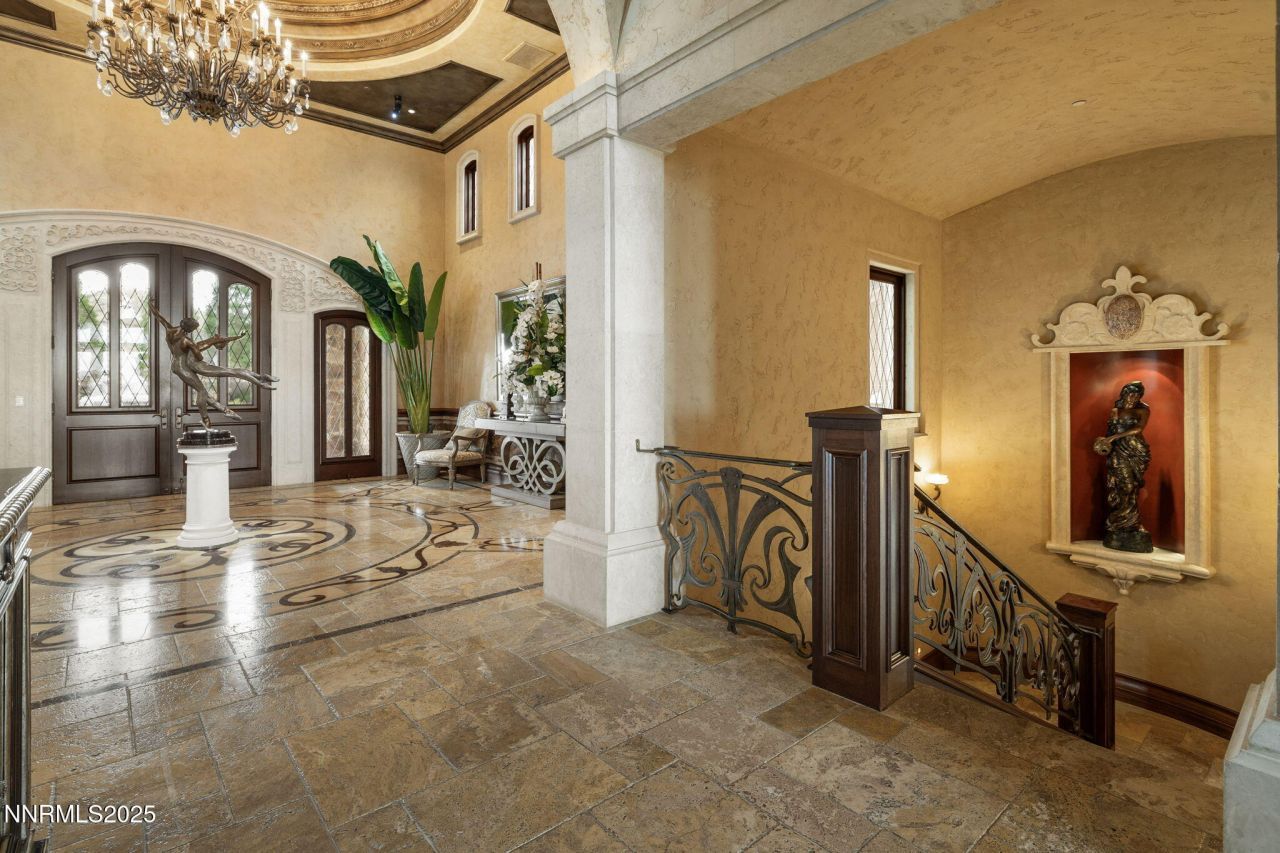 2490 Manzanita Lane, Reno, NV 89509 Photo