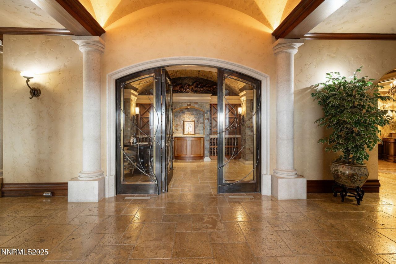 2490 Manzanita Lane, Reno, NV 89509 Photo