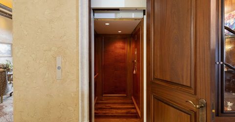 2490 Manzanita Lane, Reno, NV 89509 Photo