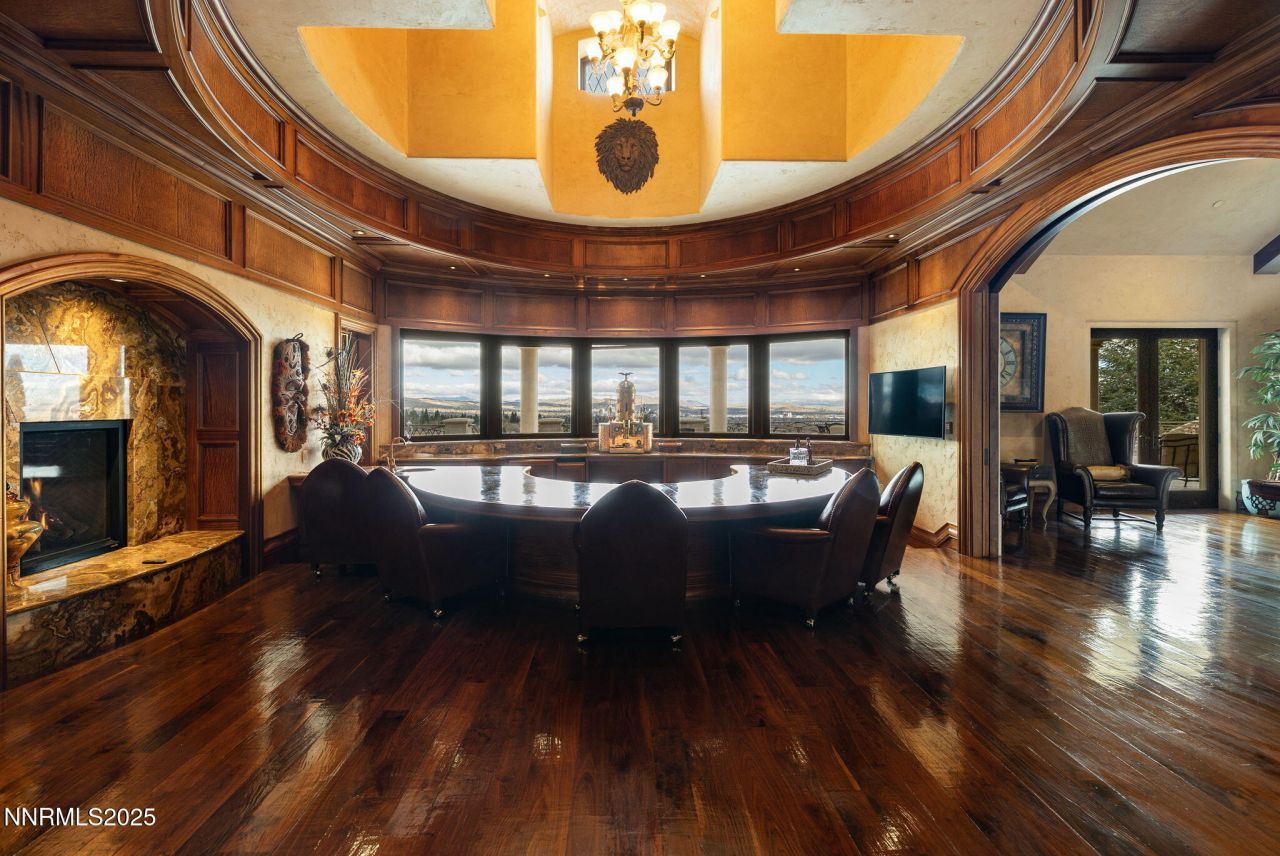 2490 Manzanita Lane, Reno, NV 89509 Photo