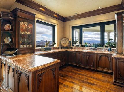 2490 Manzanita Lane, Reno, NV 89509 Photo