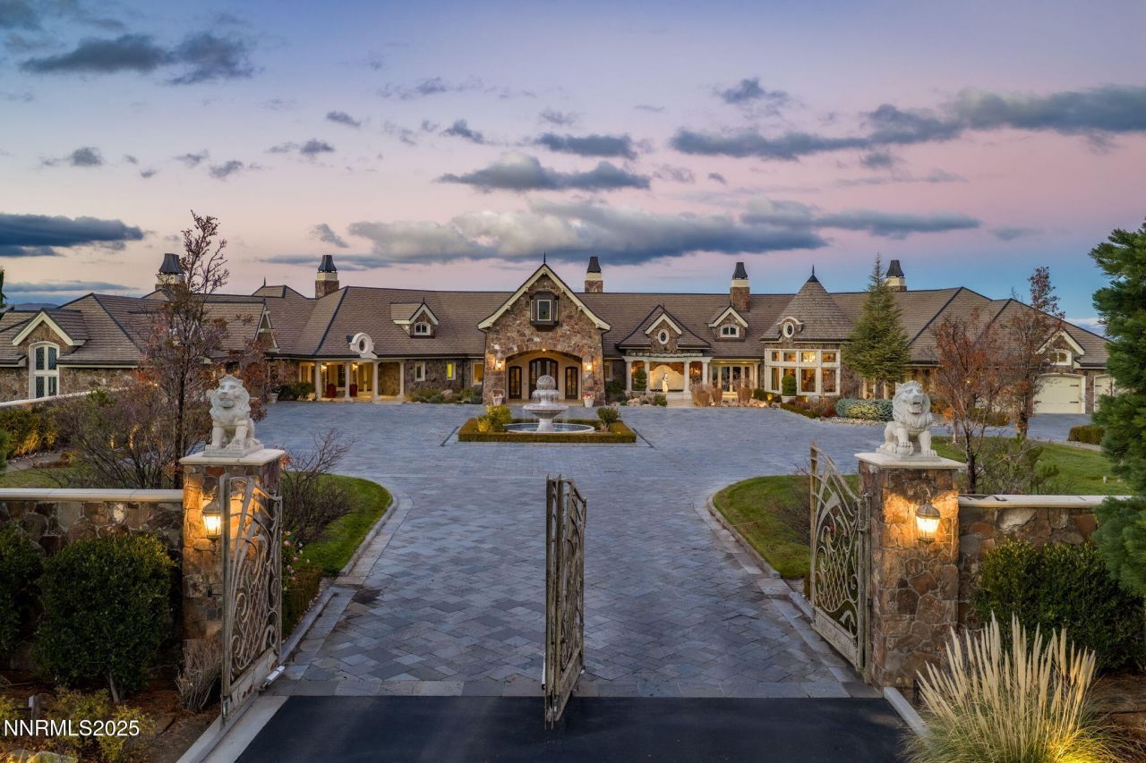 2490 Manzanita Lane, Reno, NV 89509 Photo