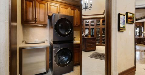 2490 Manzanita Lane, Reno, NV 89509 Photo