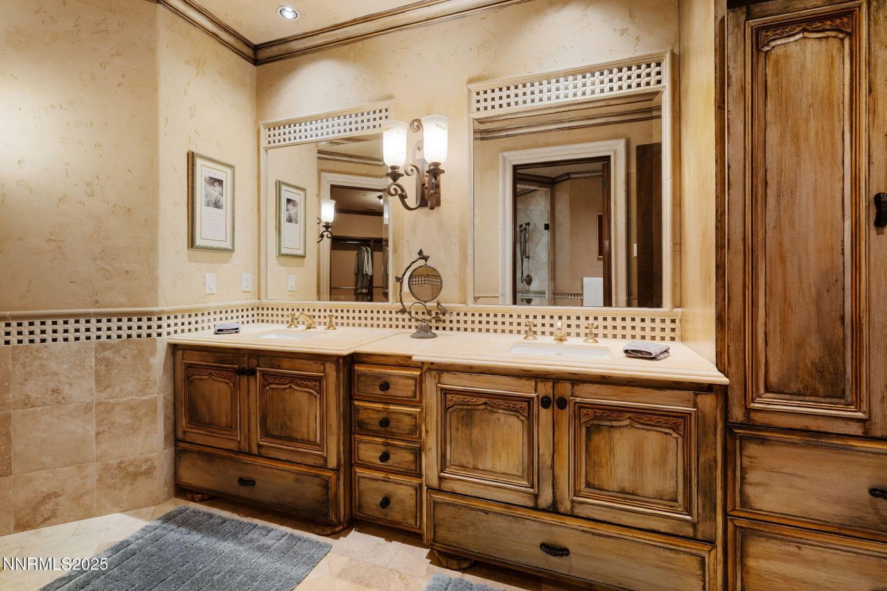 2490 Manzanita Lane, Reno, NV 89509 Photo