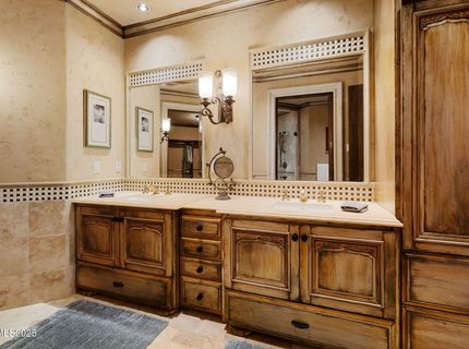 2490 Manzanita Lane, Reno, NV 89509 Photo