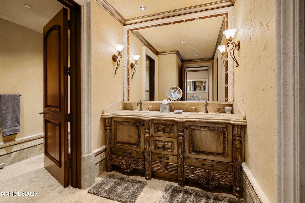 2490 Manzanita Lane, Reno, NV 89509 Photo