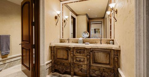 2490 Manzanita Lane, Reno, NV 89509 Photo