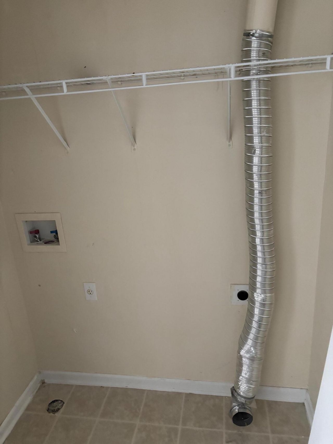 5220 Fernland Way Photo 12