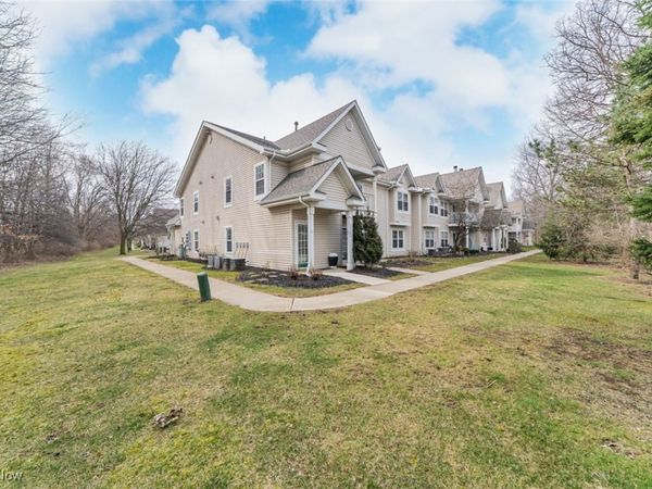 22586 Lenox Drive, Fairview Park, OH 44126