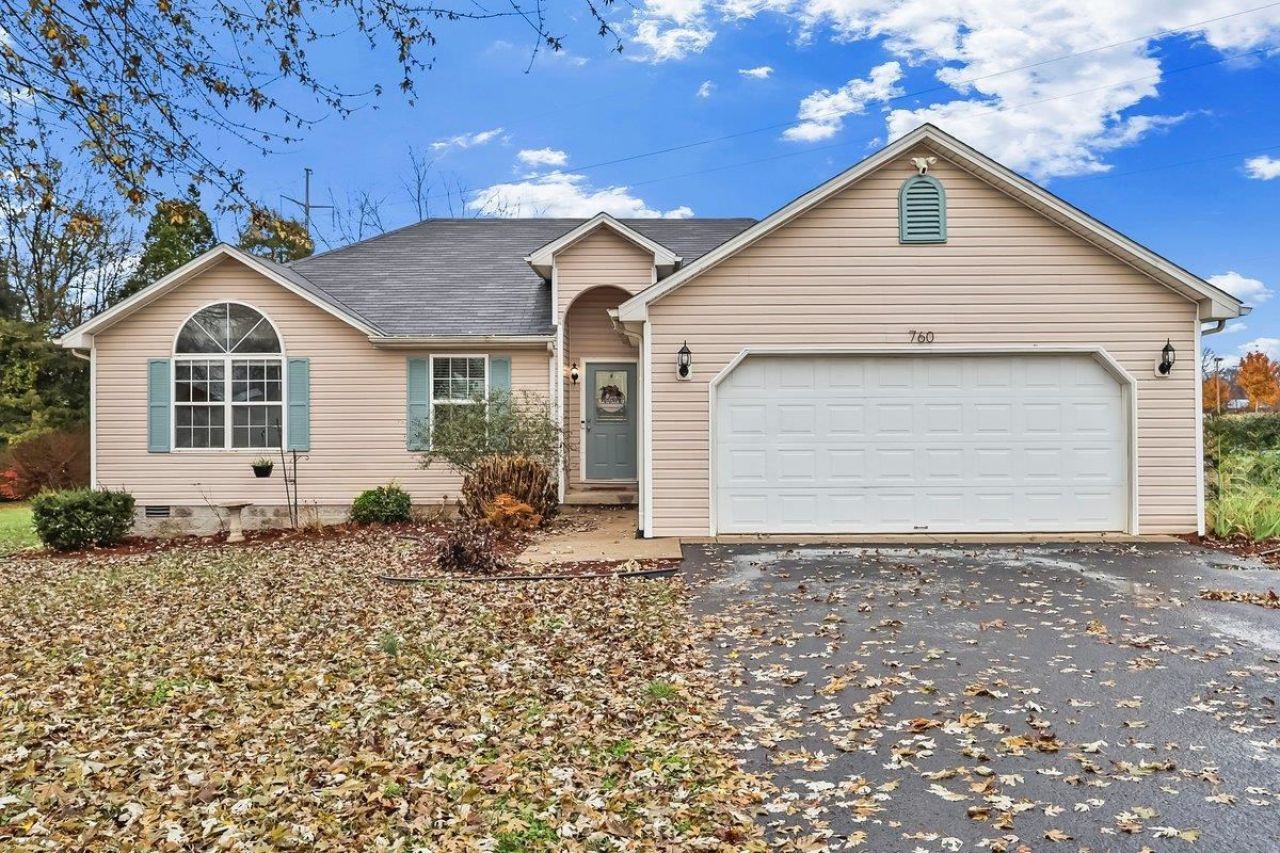 760 Park Hills Street, Bowling Green, KY 42101 Main Photo