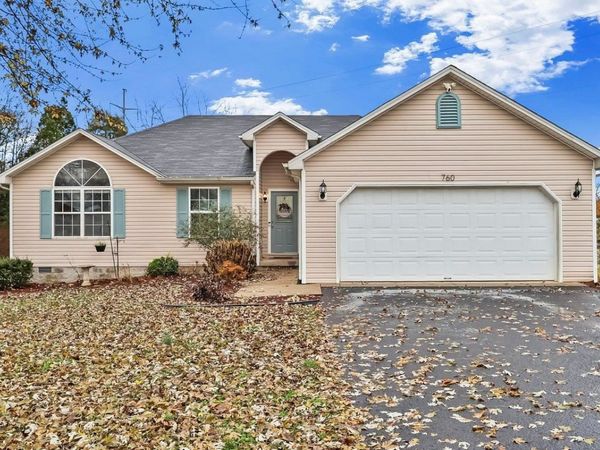 760 Park Hills Street, Bowling Green, KY 42101