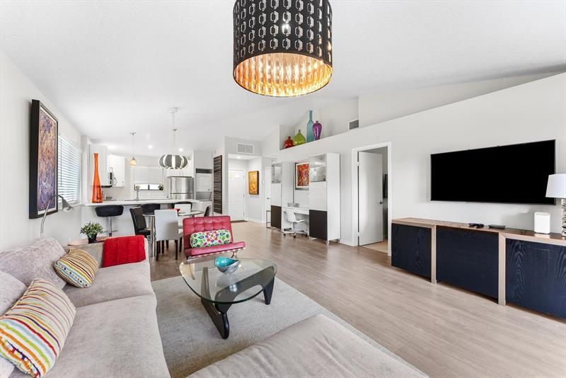 842 Club Dr, Unit 842, Palm Beach Gardens, FL 33418 Photo