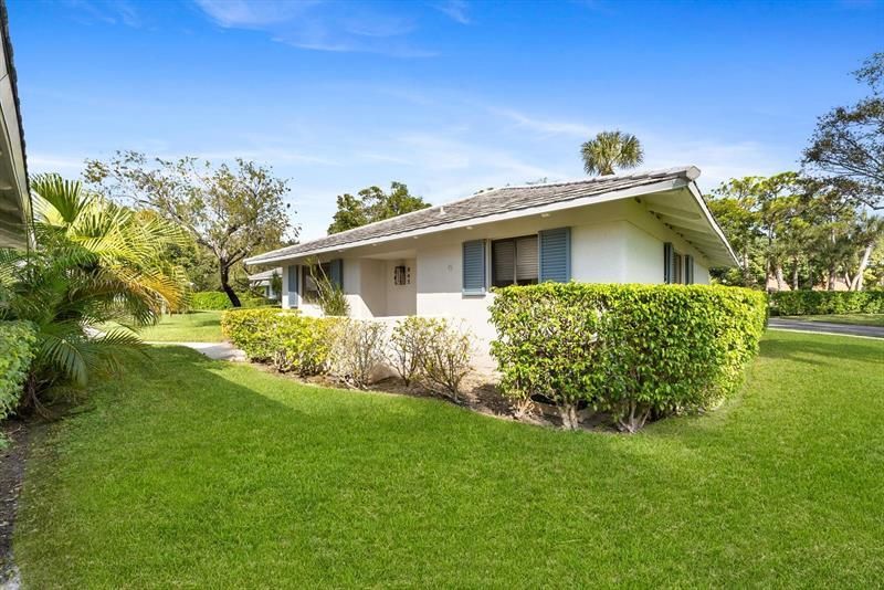 842 Club Dr, Unit 842, Palm Beach Gardens, FL 33418 Photo