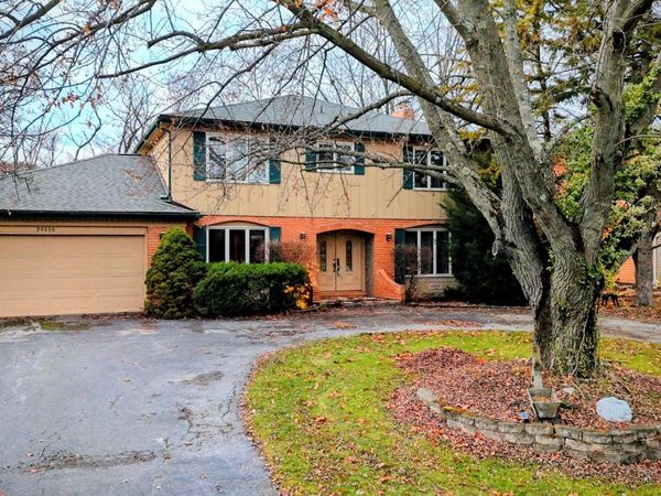 24656 S Willow Brook Trail, Crete, IL 60417