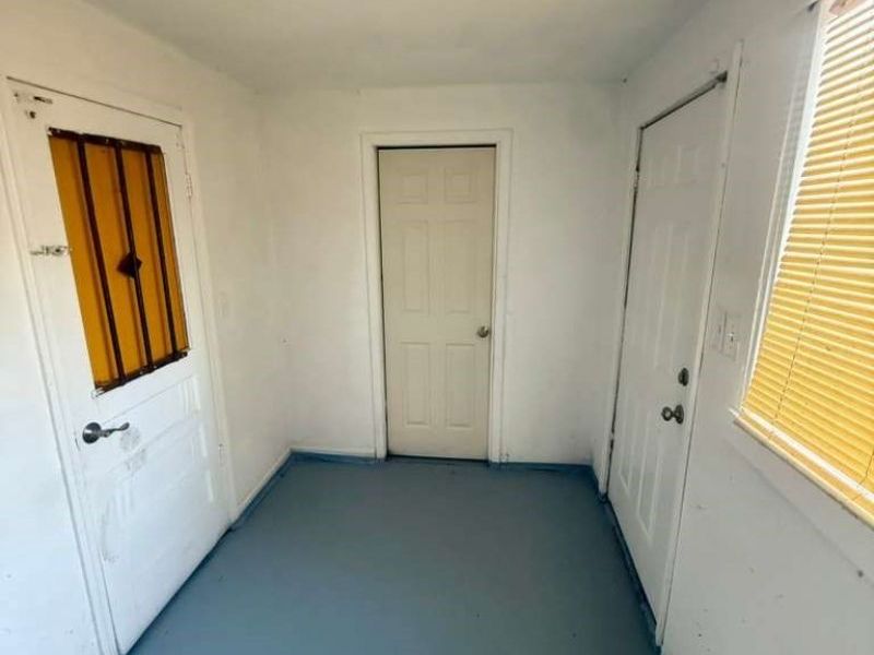 17208 Lipton Avenue, Cleveland, OH 44128 Photo 24