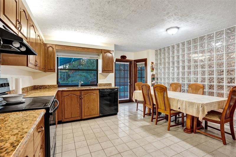 766-750 SE Cavern Ave, Port Saint Lucie, FL 34983 Photo