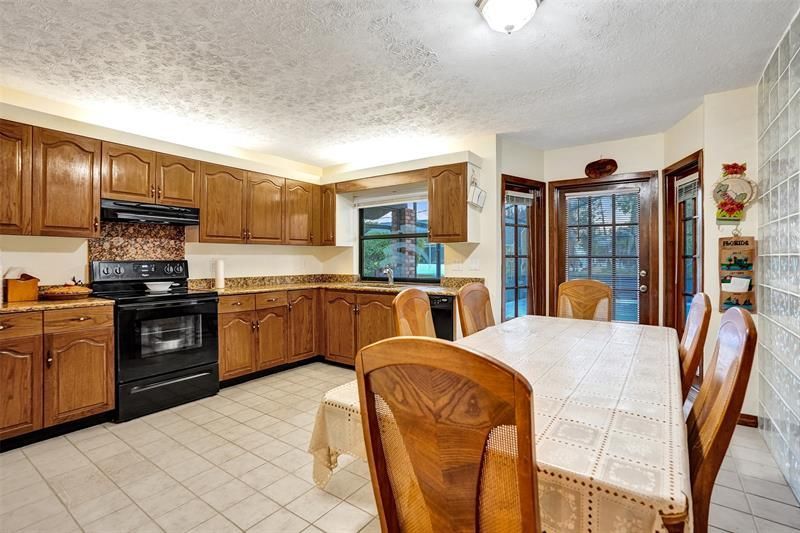 766-750 SE Cavern Ave, Port Saint Lucie, FL 34983 Photo